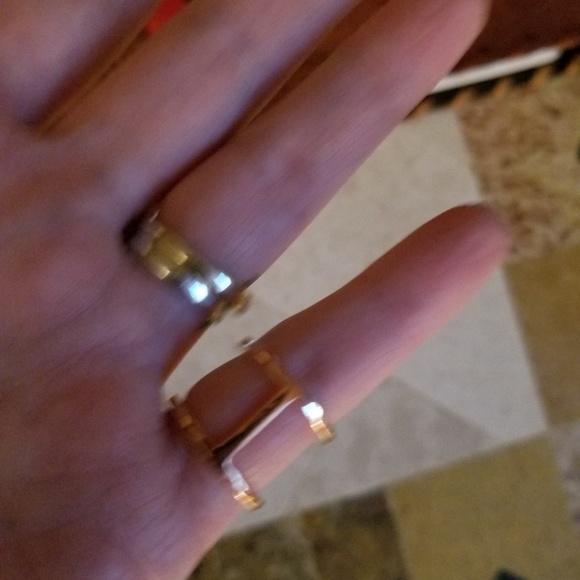 2 for 8$ Moonstone Oval stone ring - Picture 5 of 5